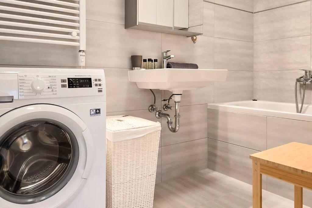 Samadhi Park Apartment