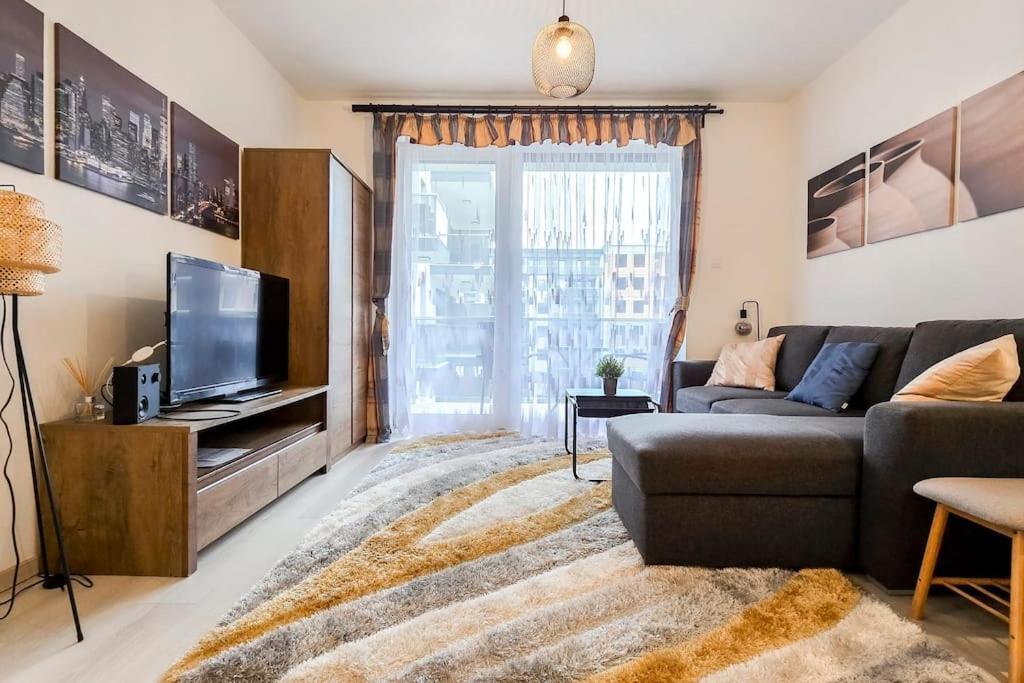 Apartment Samadhi Park *